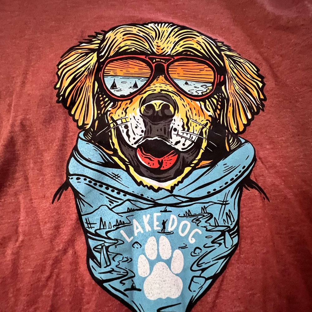 Wild Tribute lake Dog Graphic T-Shirt - Red - Picture 2 of 6